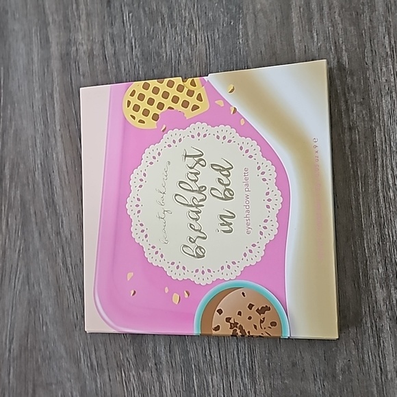 Beauty Bakerie - Breakfast in Bed Eyeshadow Palette - Picture 6 of 6